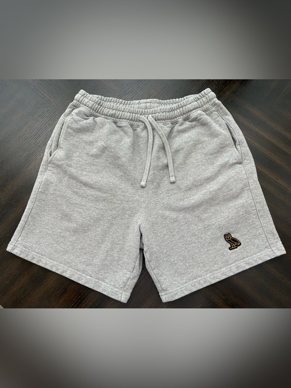 OVO Men’s Light Gray Athletic Drawstring Shorts size small
